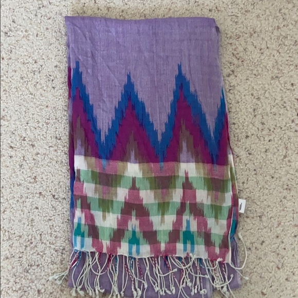 Forever 21 Other - (2)🎉🎉Scarves